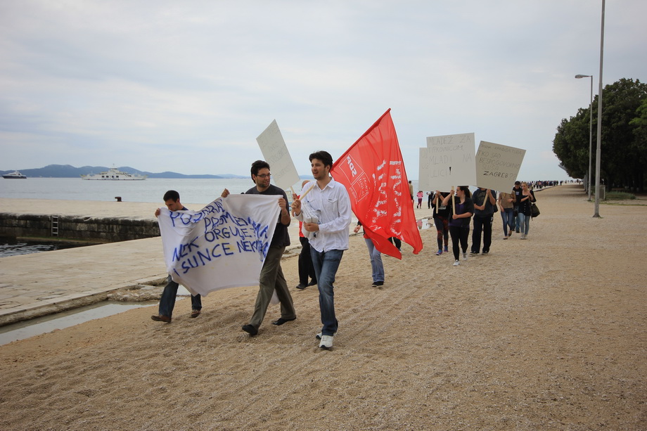 Mimohod Foruma mladih SDP-a, Mladih hrvatskih Liberala i mladih HNS-a Mimohod Foruma mladih SDP-a, Mladih hrvatskih Liberala i mladih HNS-a
