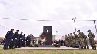 Obilježena 24. obljetnica stradanja mještana i branitelja Škabrnje, Foto: Dino Stanin/PIXSELL Obilježena 24. obljetnica stradanja mještana i branitelja Škabrnje, Foto: Dino Stanin/PIXSELL