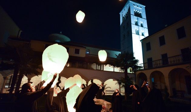 U klaustru samostana sv. Marije i zadarske benediktinke su sudjelovale u akciji “Zaželi ljubav”. Foto: Iva Perinčić
