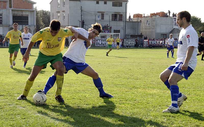 Hajduk – Zlatna Luka, Prijateljska utakmica povodom 75 godina osnivanja NK Zlatna luka