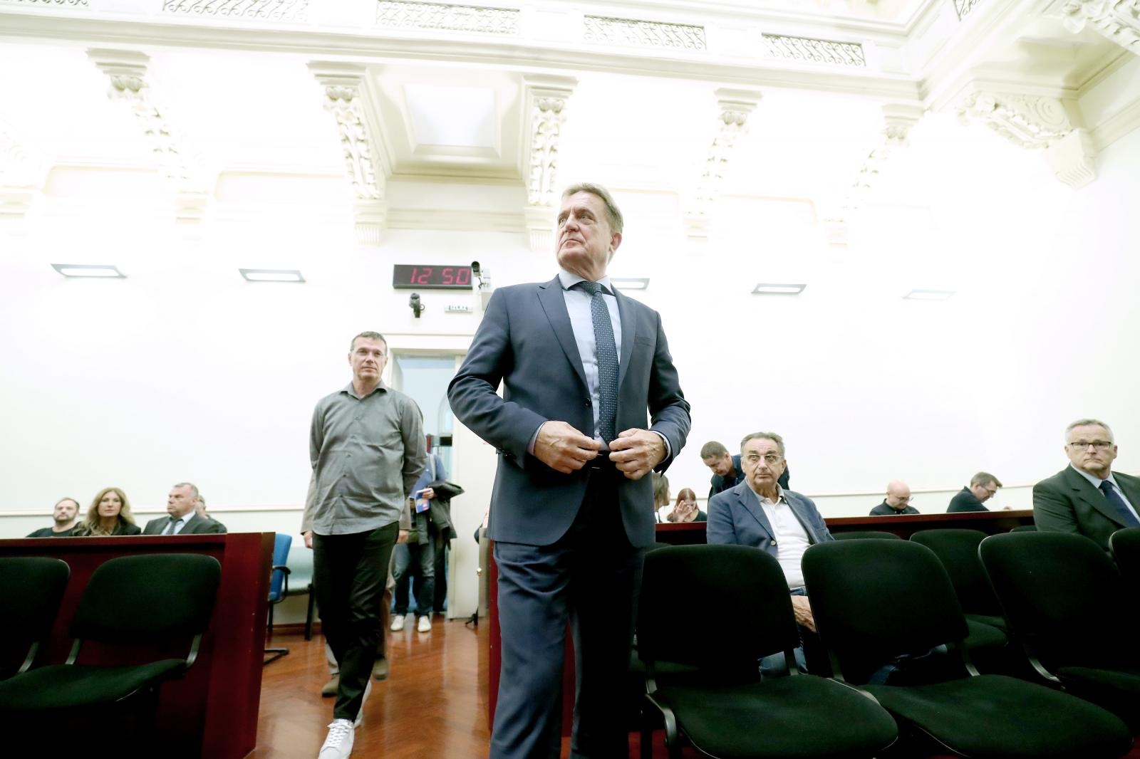 Kalmeta oslobođen u aferi Remorker, trojica suoptuženika proglašeni krivima Kalmeta oslobođen u aferi Remorker, trojica suoptuženika proglašeni krivima