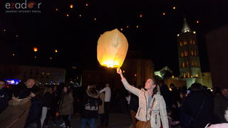 Humanitarni svjetlosni spektakl “Zaželi ljubav” na zadarskom Forumu, 18. veljače 2017. Humanitarni svjetlosni spektakl “Zaželi ljubav” na zadarskom Forumu, 18. veljače 2017.