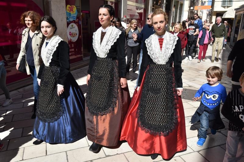 Zadru dodijeljeno priznanje European Best Destination 2016. Foto: Dino Stanin/PIXSELL Zadru dodijeljeno priznanje European Best Destination 2016. Foto: Dino Stanin/PIXSELL