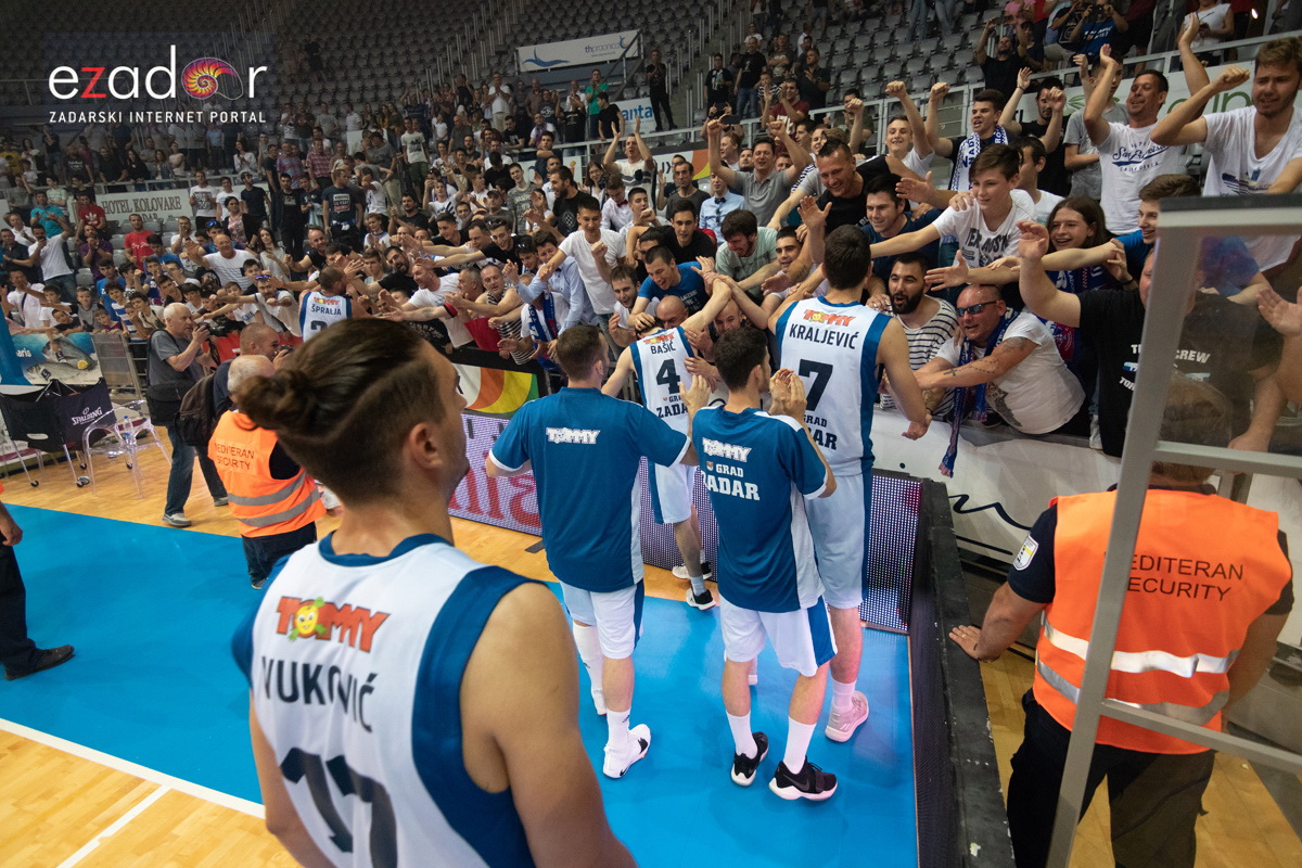 Polufinale doigravanja HT Premijer lige, 1. utakmica: KK Zadar – KK Cibona 89-78