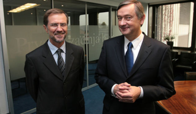 Slovenija,Ljubljana,30.10.2007,Danilo Tuerk in Lojze Peterle na soocenju pred Matejo Babic v urednistvu Dela.Foto:Matej Druznik/DELO