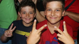 Virsko ljeto 2016: Tomislav Bralić i klapa Intrade oduševili 12 tisuća obožavatelja na virskoj rivi Virsko ljeto 2016: Tomislav Bralić i klapa Intrade oduševili 12 tisuća obožavatelja na virskoj rivi