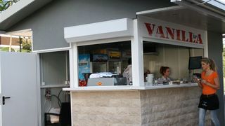 Otvorenje caffe-bara “Vanilia”