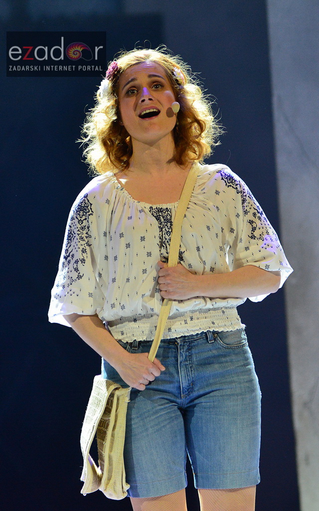 Mjuzikl Mamma Mia kazališta Komedija u dvorani Krešimir Ćosić