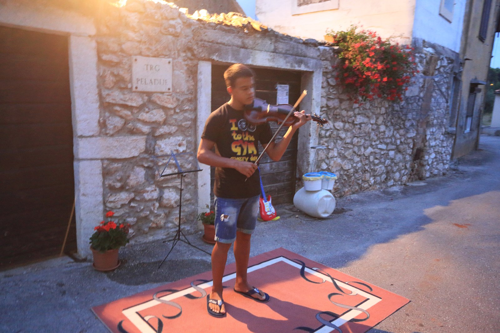 2. Dječje glazbene večeri: Akordi ispod farikule