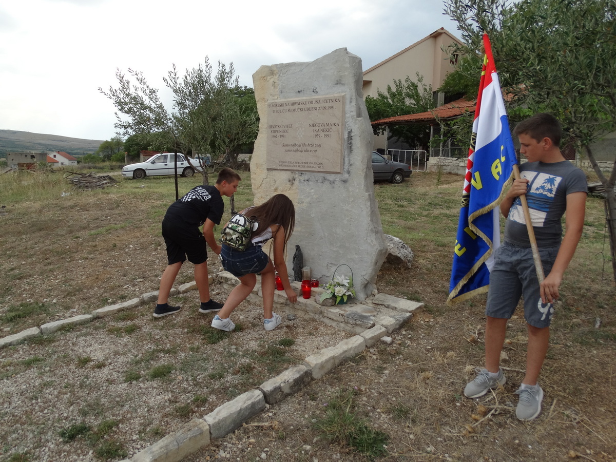 Molitvena hodnja “Koracima nade u istinu”, tradicija koja ne blijedi Molitvena hodnja “Koracima nade u istinu”, tradicija koja ne blijedi