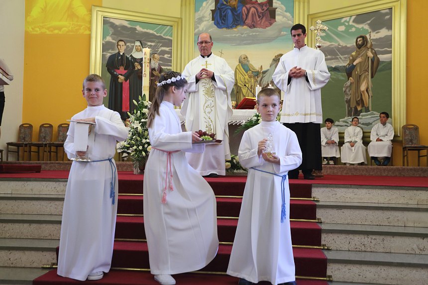 Bibinje: Sakrament Svete potvrde u župnoj crkvi Bibinje: Sakrament Svete potvrde u župnoj crkvi