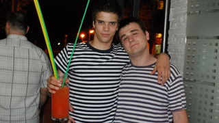 Image 805769 (auto) Image 805769 (auto)