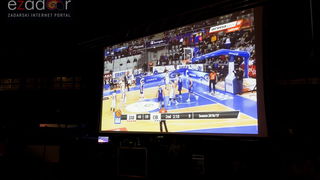 Humanitarno gledanje utakmice Zadar-Cibona u Jazinama Humanitarno gledanje utakmice Zadar-Cibona u Jazinama