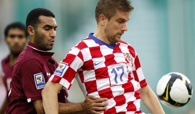 Rijeka, 081009.
Stadion Kantrida.
Prijateljska utakmica Hrvatska – Katar u sklopu priprema nogometne reprezentacije za kvalifikacijski susret sa Kazahstanom za SP 2010 u Juznoj Africi. 
Na fotografiji: Ivan Klasnic.
Foto: Ronald Gorsic / CROPIX