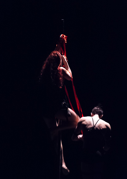 Pole/Chair/Dance show “Mental” @ HNK Zadar, 12.3.2016 – Foto: Ivan Toman Pole/Chair/Dance show “Mental” @ HNK Zadar, 12.3.2016 – Foto: Ivan Toman