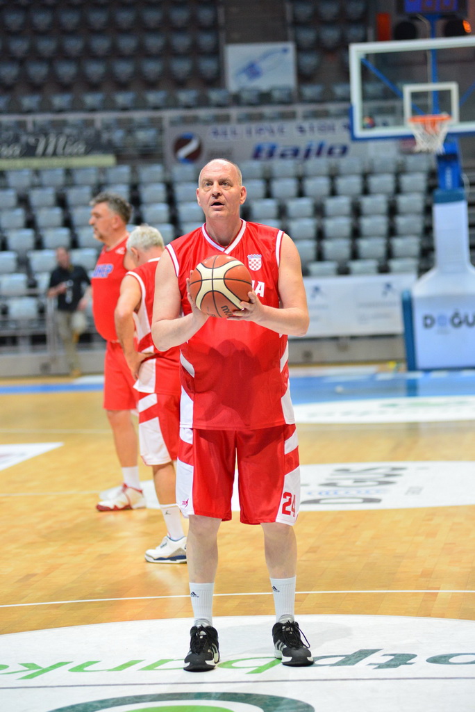 IV Masters veterana: KK Zadar – KK Croatia Team 54-40