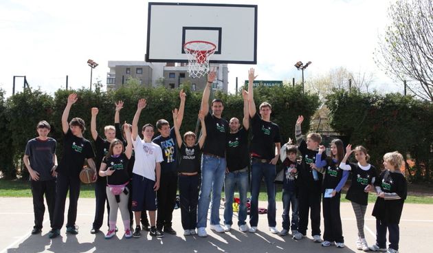 Sportaši i zvijezde uredili sportsko igralište