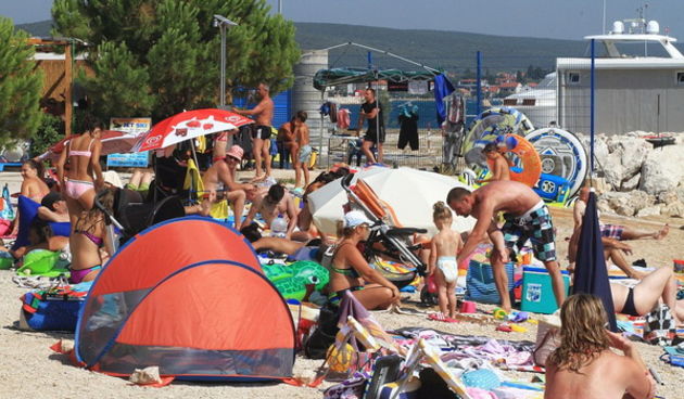 Bibinje: Turnir u odbojci na pijesku “Punta 2016”, pobjednice ekipa Cavsica iz Zadra. Foto: Leo Banić