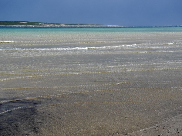 Olujna bura u Lupču 15. srpnja 2016. Foto: Leo Kvarantan Olujna bura u Lupču 15. srpnja 2016. Foto: Leo Kvarantan