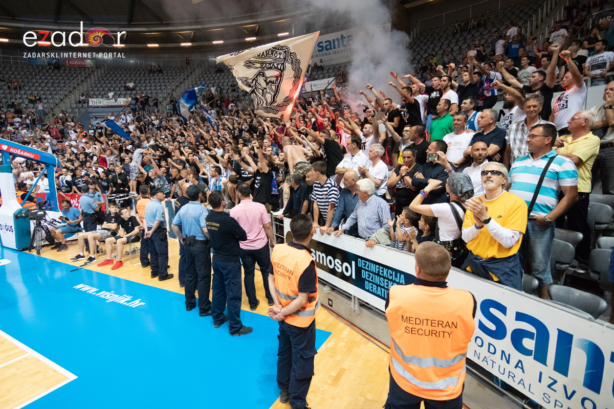 Polufinale doigravanja HT Premijer lige, 1. utakmica: KK Zadar – KK Cibona 89-78