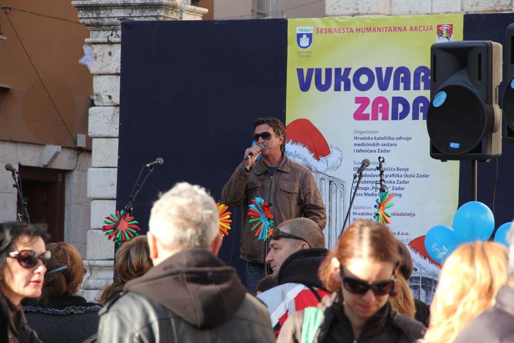 Vukovaru ZaDar na Narodnom trgu, foto: Iva Perinčić Vukovaru ZaDar na Narodnom trgu, foto: Iva Perinčić