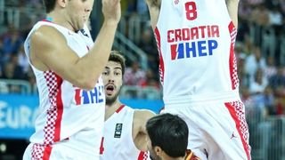 08.09.2015., Arena Zagreb, Zagreb – EuroBasket 2015., skupina C, 03. kolo, Hrvatska – Makedonija. Foto: PIXSELL 08.09.2015., Arena Zagreb, Zagreb – EuroBasket 2015., skupina C, 03. kolo, Hrvatska – Makedonija. Foto: PIXSELL