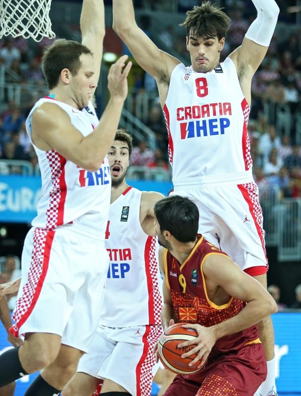 08.09.2015., Arena Zagreb, Zagreb – EuroBasket 2015., skupina C, 03. kolo, Hrvatska – Makedonija. Foto: PIXSELL 08.09.2015., Arena Zagreb, Zagreb – EuroBasket 2015., skupina C, 03. kolo, Hrvatska – Makedonija. Foto: PIXSELL