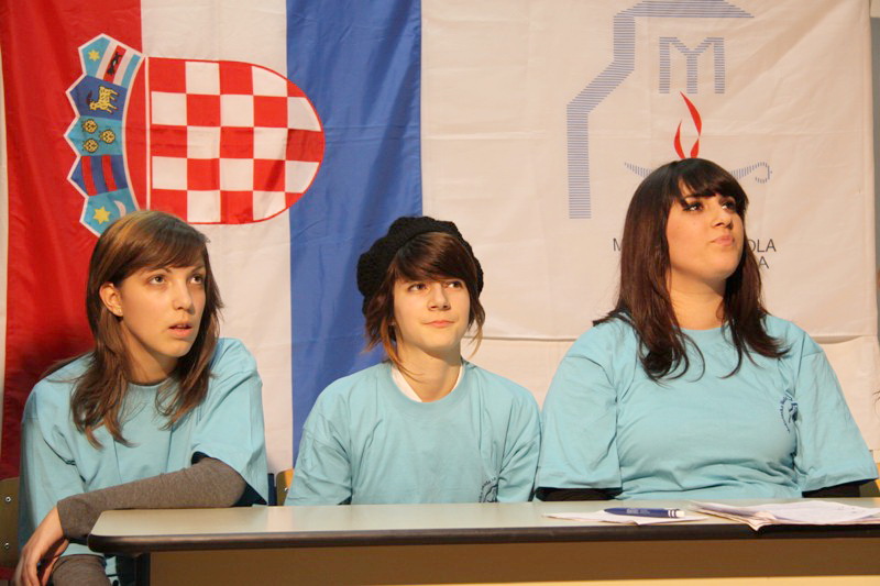 Prezentacija ucenica Medicinske skole Ante Kuzmanica na Megaconference Jr. 2010, Foto: Antonela Vitlov