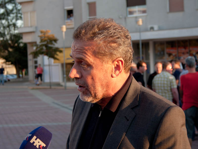 Bili Brig kod Ošk. Zadarski otoci: Svečanost imenovanja trga po D.T. Gavranu, foto: Darko Belančić