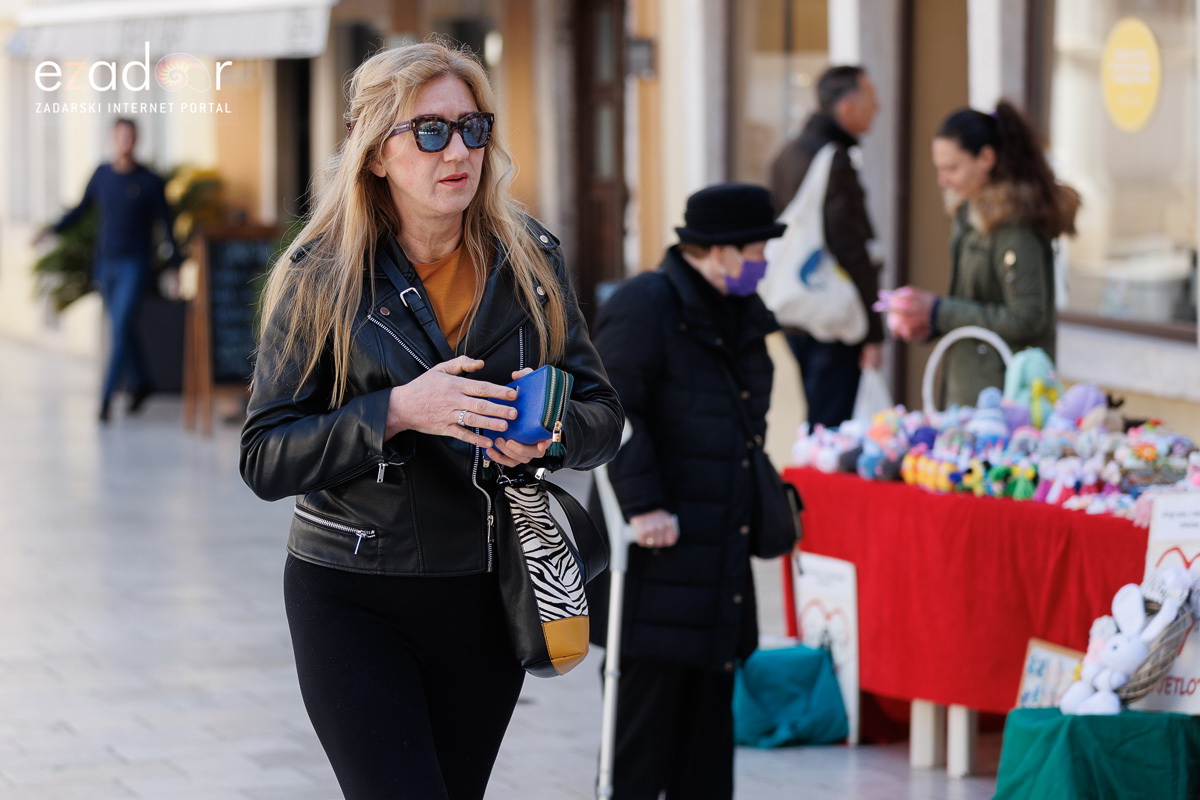 Đir po gradu, subotnja špica 19. ožujka 2022. Đir po gradu, subotnja špica 19. ožujka 2022.