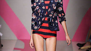 DKNY proljeće/ljeto 2010 (Moda.hr)