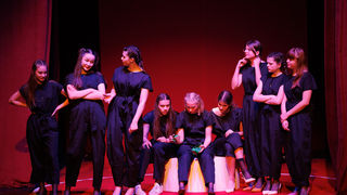 Igrajmo se: Zabranjeno mlađima od 15 strana A