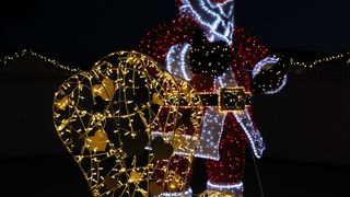 Božićna svjetla i adventski ugođaj na Viru