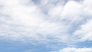 Zadar, 230610.
Bura na podrucju Nina najvise razveseli surfere i kitere koji uzivaju surfajuci okolnim plazama.
Foto : Vladimir Ivanov / CROPIX