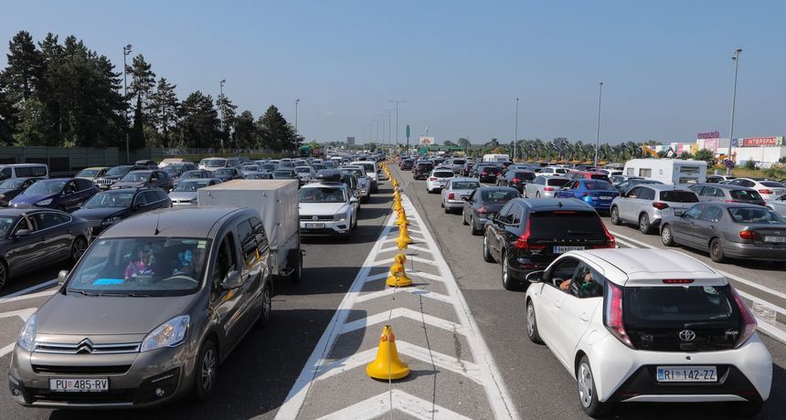 Image 5008626 (auto) Image 5008626 (auto)