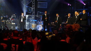 Biograd na Moru, 120510. 
Domacin ovogodisnje dodjele diskografske nagrade Porin je grad Biograd na Moru.
Prve veceri Porina odrzan je koncert pod nazivom Najbolje od Porina, a izvodile su se najbolje pobjednicke pjesme. 
Na slici: Klapa Intrade.
Foto: Ju