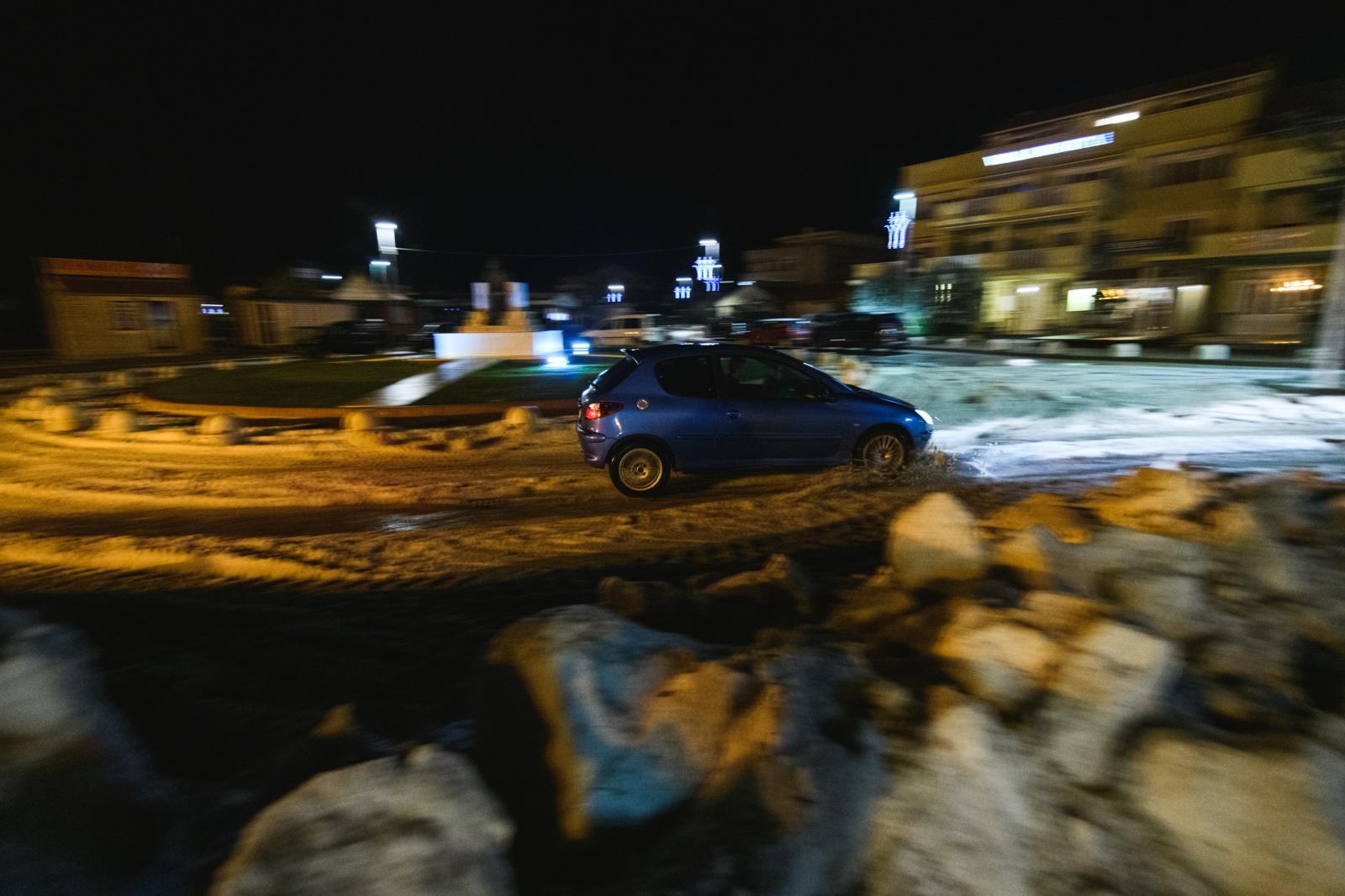 U Pakoštanima padala tuča više od 30 minuta i zabijelila cijelo mjesto U Pakoštanima padala tuča više od 30 minuta i zabijelila cijelo mjesto