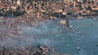 Splićani ispratili Olivera na posljednju plovidbu – fotografije iz zraka