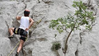 Kanjon Paklenice prepun je posjetitelja i penjača. Photo: Dino Stanin/PIXSELL