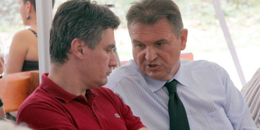 Zadar, 050811.
U Kastel Zegarskom na izletistu Mlinice na Zrmanji druzili su se clanovi aktivisti izborne jedinice sa celnicima Kastavske skupine – Zoranom Milanovicem, Radimirom Cacicem i Silvanom Hreljom.
Na slici: Milanovic i Cacic
Foto: Vladimir Ivano Zadar, 050811.
U Kastel Zegarskom na izletistu Mlinice na Zrmanji druzili su se clanovi aktivisti izborne jedinice sa celnicima Kastavske skupine – Zoranom Milanovicem, Radimirom Cacicem i Silvanom Hreljom.
Na slici: Milanovic i Cacic
Foto: Vladimir Ivano