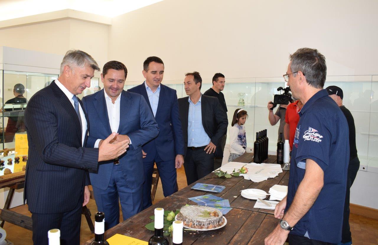 U Muzeju antičkog stakla otvoren 10. Festival smokava