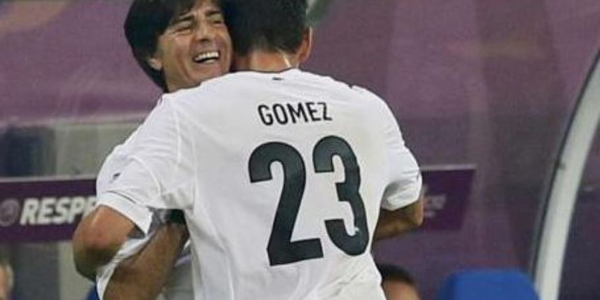 Mario Gomez i Joachim Low, foto: Reuters Mario Gomez i Joachim Low, foto: Reuters