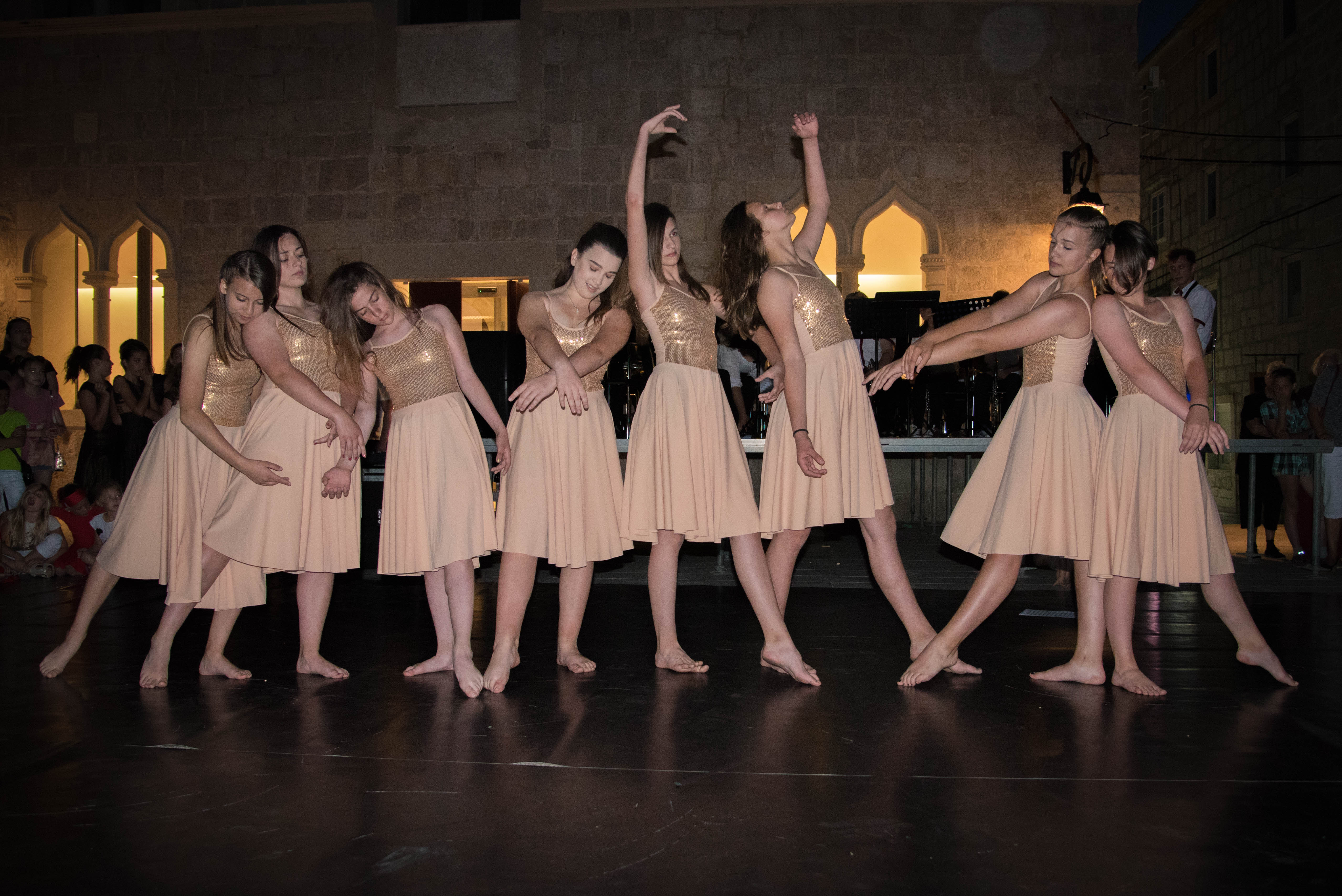 Pag, plesna udruga Kissa