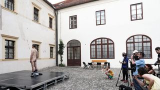 Siniša Labrović: Performans “Poštovani gospodine predsjedniče, možete me poljubiti u guzicu” Siniša Labrović: Performans “Poštovani gospodine predsjedniče, možete me poljubiti u guzicu”