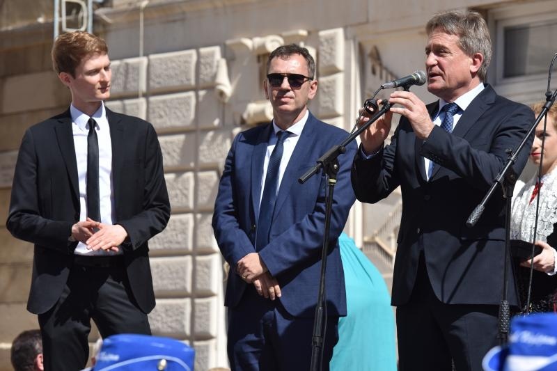 Zadru dodijeljeno priznanje European Best Destination 2016. Foto: Dino Stanin/PIXSELL Zadru dodijeljeno priznanje European Best Destination 2016. Foto: Dino Stanin/PIXSELL