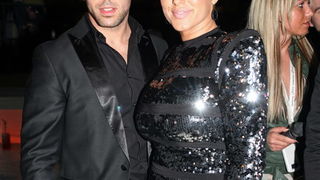 U trgovackom centru West gate sinoc zapoceo modni dogadjaj Nivea Cro A Porter. U trgovackom centru West gate sinoc zapoceo modni dogadjaj Nivea Cro A Porter.