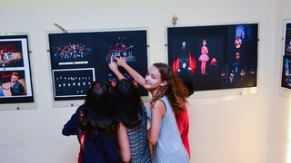 U MO Stanovi upriličeno je svečano otvorenje izložbe fotografija “Igrajmo se” autorice Ive Perinčić U MO Stanovi upriličeno je svečano otvorenje izložbe fotografija “Igrajmo se” autorice Ive Perinčić