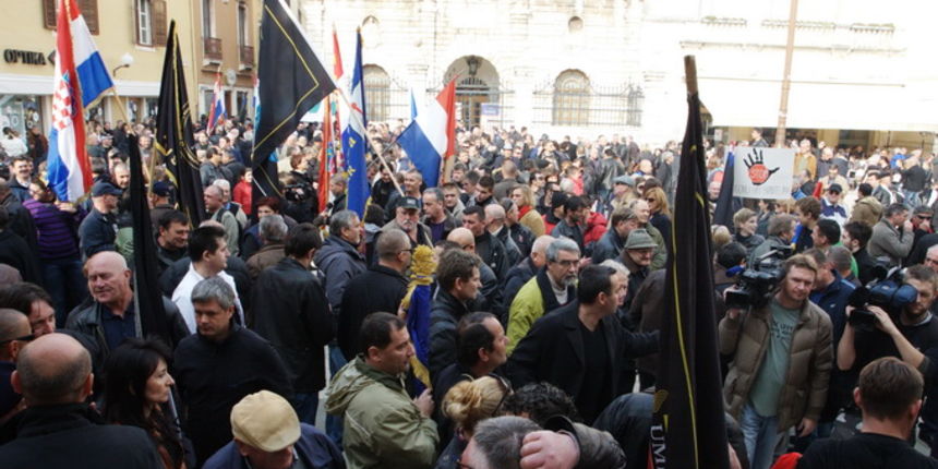 Mirni prosvjed Zajednice braniteljskih udruga Zadarske županije Mirni prosvjed Zajednice braniteljskih udruga Zadarske županije