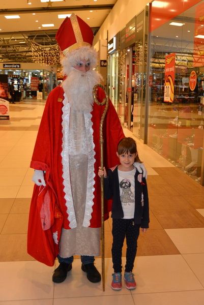 Sveti Nikola u Supernova centru 6. prosinca 2016.  Foto: Iva Perinčić