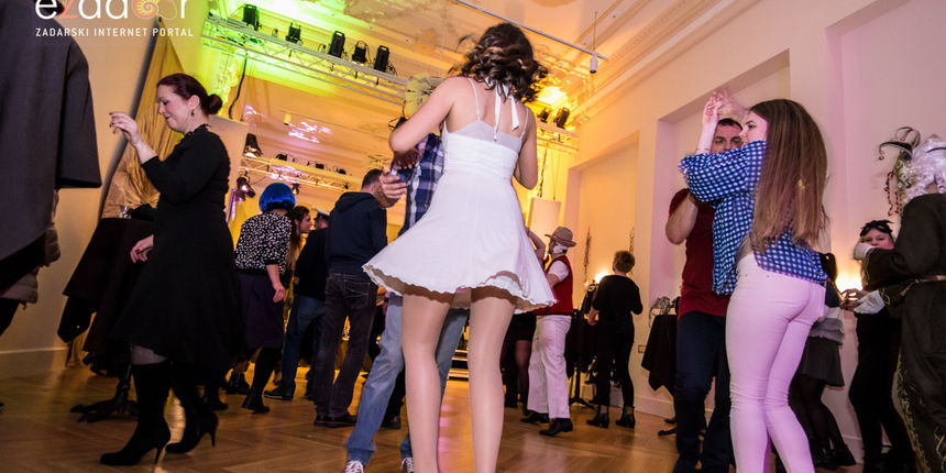 Karneval u Kneževoj palači: Salsa Sandunga i biranje najbolje maske Karneval u Kneževoj palači: Salsa Sandunga i biranje najbolje maske